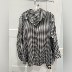 Chicos size 4 blouse